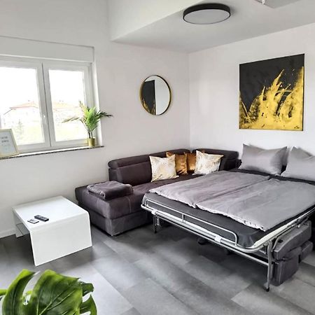 Apartments Bora Ližnjan Eksteriør bilde