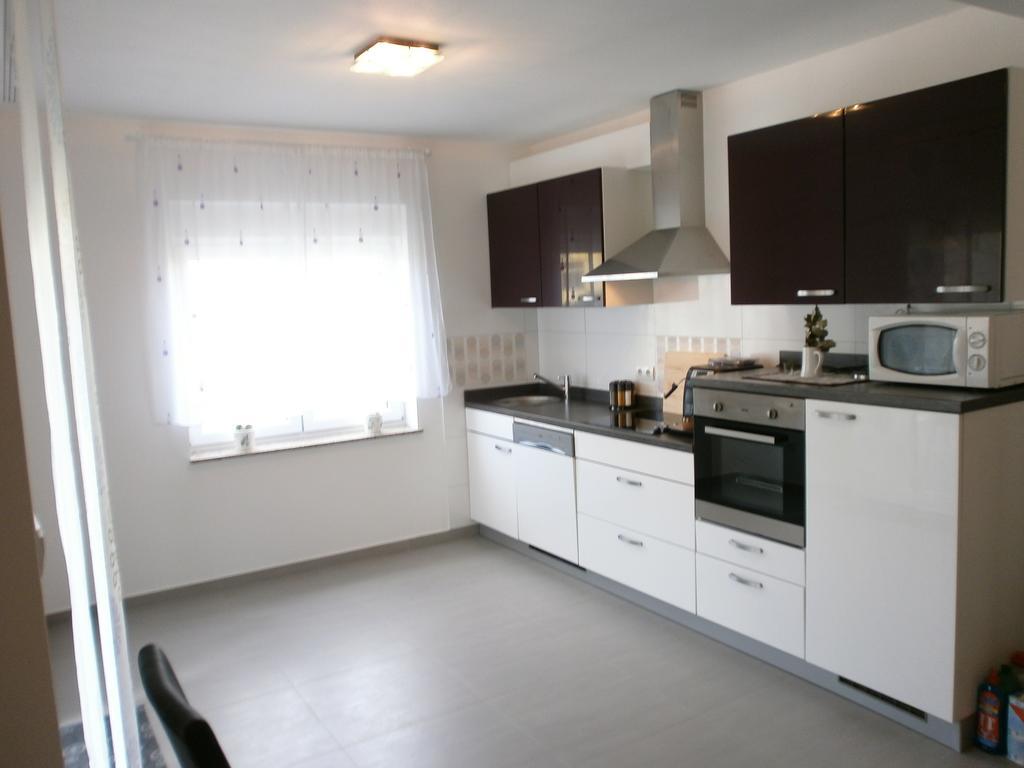 Apartments Bora Ližnjan Rom bilde