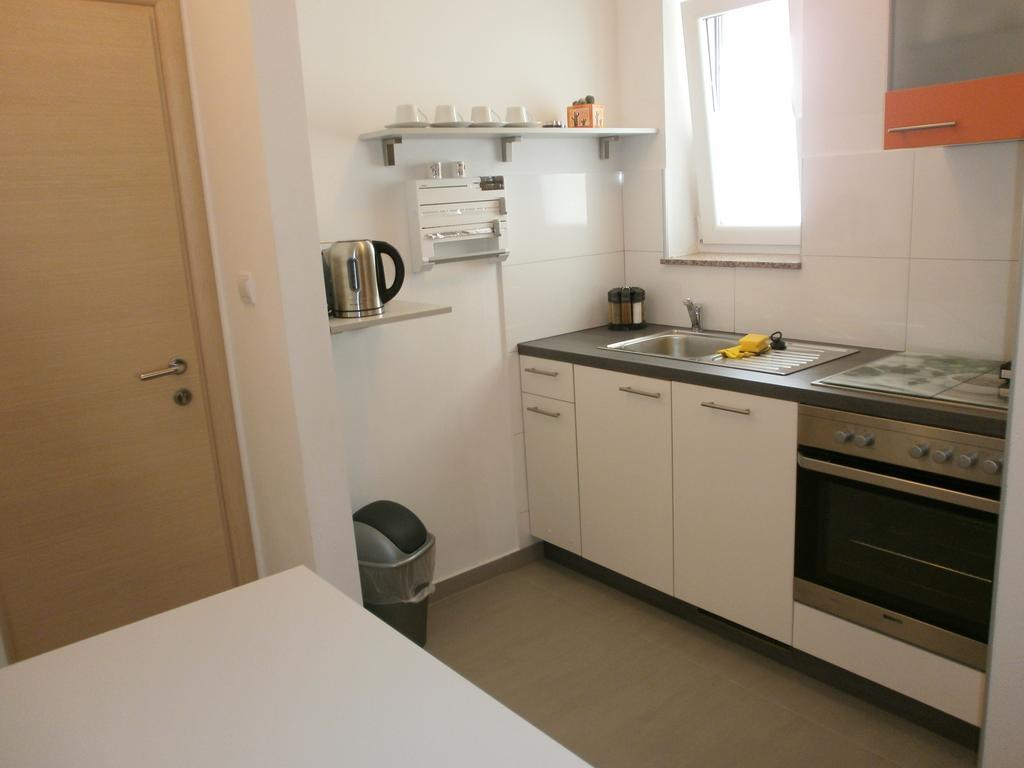 Apartments Bora Ližnjan Eksteriør bilde